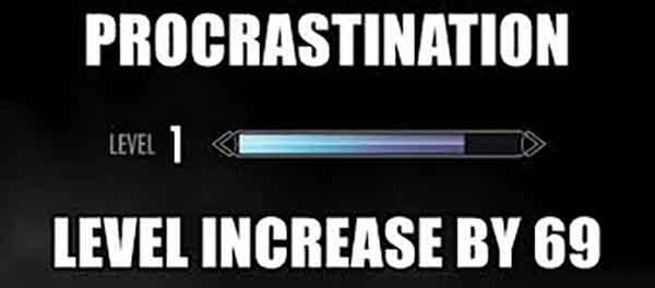 procrastination increases meme